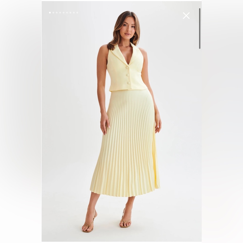 MESHKI NWT TWYLA Pleated Suiting Maxi Skirt - Lemon Yellow XXS Size 0